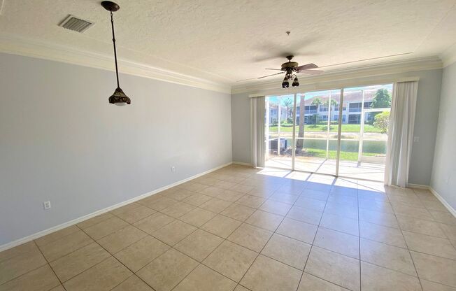 ** STRATFORD PLACE ** 3 BED 2 BATH ** ANNUAL ** TOWNHOUSE ** NAPLES