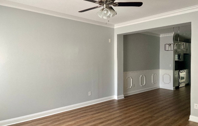 365 HURSTON CIR