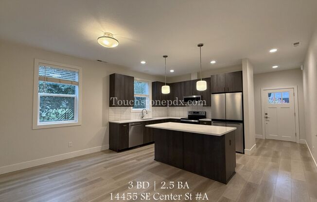 Luxury Meets Nature for this 3 BD | 2.5 BA Townhome Near Powell Butte