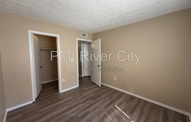 3 beds, 2 baths, 1,320 sqft, $1,600, Unit 227