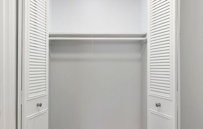 Studio, 1 bath, 475 sqft, $1,500, Unit 406