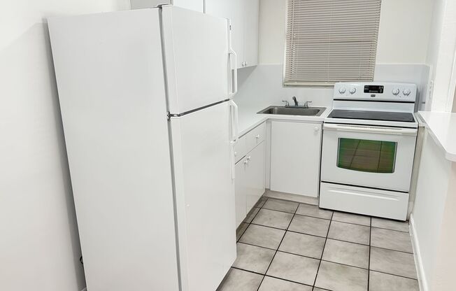 1 bed, 1 bath, 520 sqft, $1,600, Unit AG 11