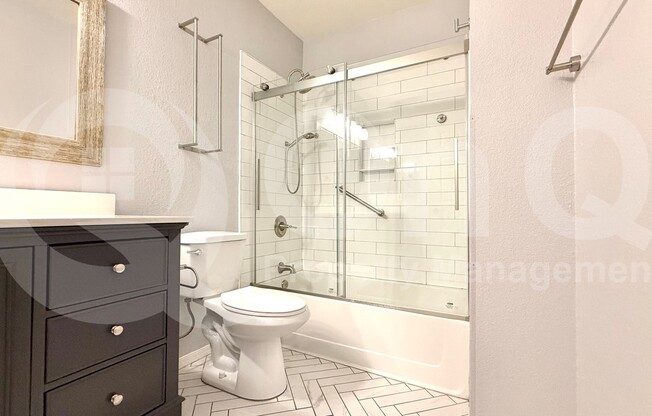 2 beds, 2 baths, 1,010 sqft, $1,745, Unit 1046A