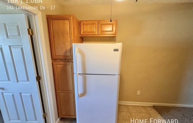 164 Lakeshore Drive, Unit 20