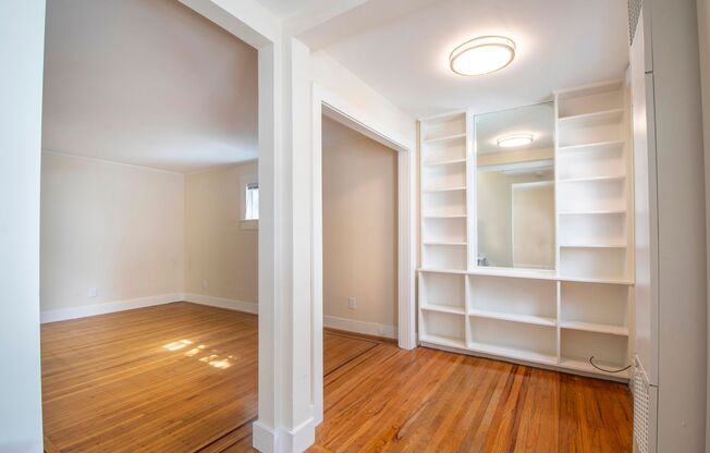 2351 Jackson Street Apartments