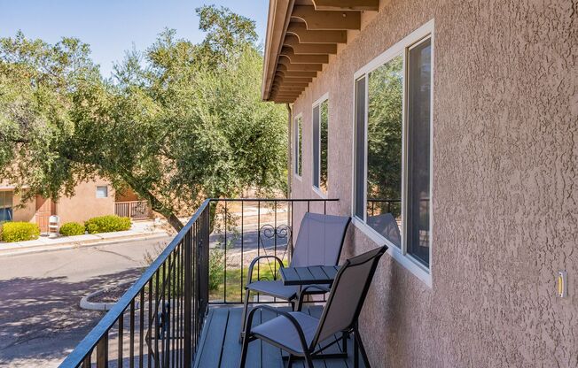 Charming Townhome with Stunning Mountain Views & Modern Upgrades in Prime Location!