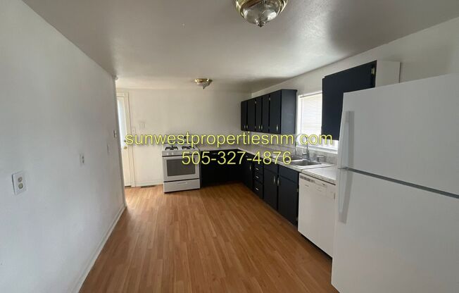4 Bed, 2 Bath House in Bloomfield