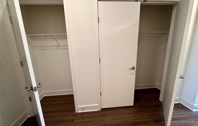 1 bed, 1 bath, 544 sqft, $1,350, Unit 322