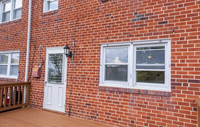 Charming 3 Bedroom Townhome in Halethorpe!