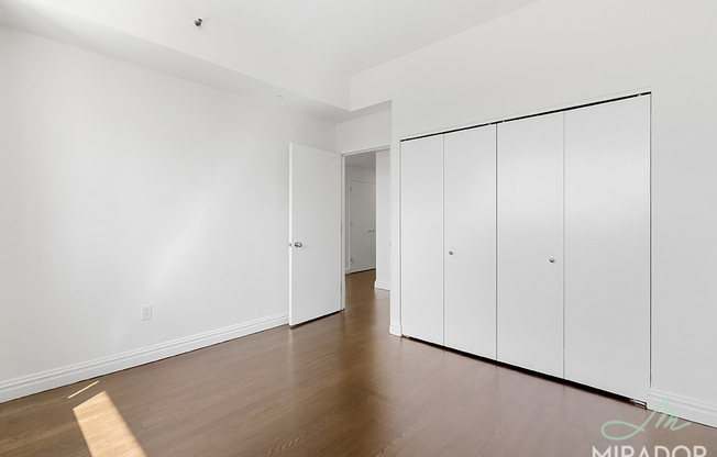 2 beds, 2 baths, $9,300, Unit 1711