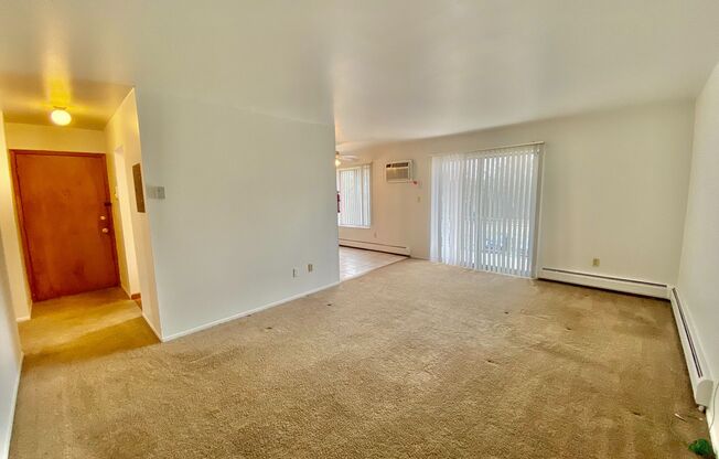 1 bed, 1 bath, 800 sqft, $1,195, Unit 17