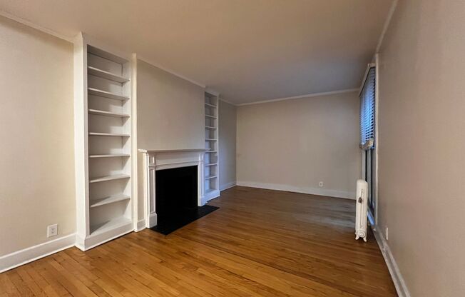 1 bed, 1 bath, 695 sqft, $1,745, Unit 207-1D
