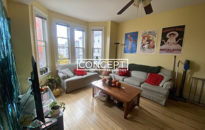 731 PARKER ST