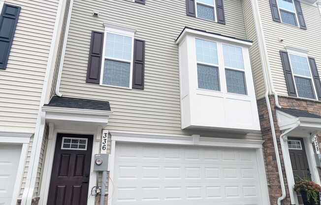 New Construction (never lived in) townhouse in Frederick available for immediate move in!