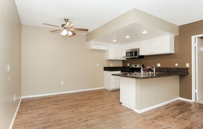 Cross Roads Apartment Homes in Anaheim California