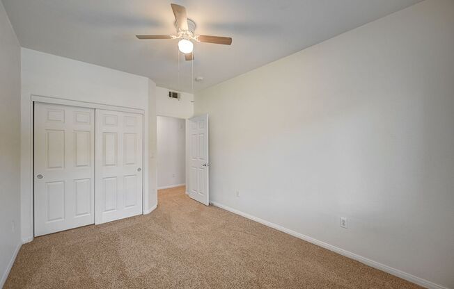 3 beds, 2 baths, $1,650, Unit # 136
