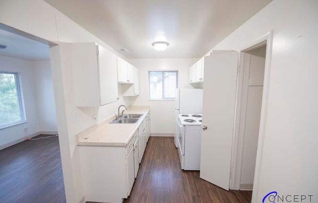 1 bed, 1 bath, 630 sqft, $1,049, Unit 11