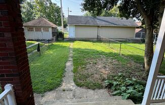 4 beds, 1 bath, $1,595