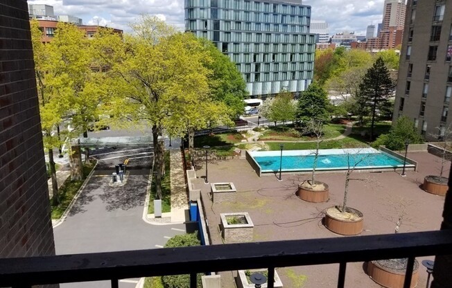 2 beds, 2 baths, 1,005 sqft, $4,200, Unit 601