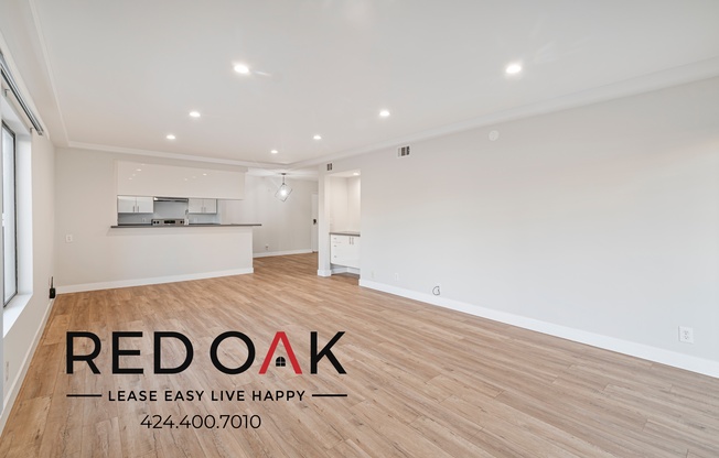 121 N Hamilton Dr