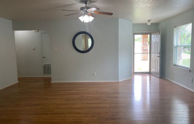 3 beds, 2 baths, $1,575