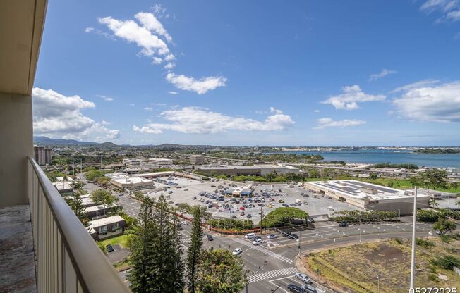 1 bed, 1 bath, $2,350, Unit # 1705