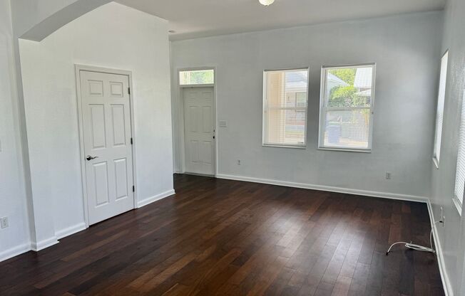 1808 E. Columbus Drive