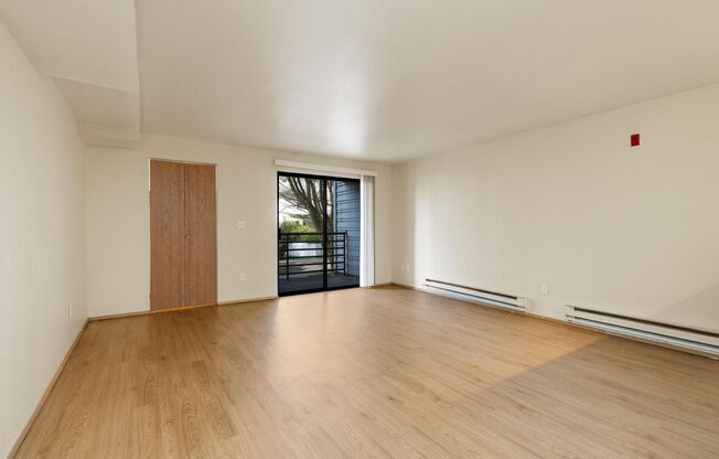 Studio, 1 bath, 504 sqft, $1,495, Unit 115