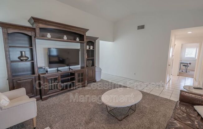 27412 GARZA DR
