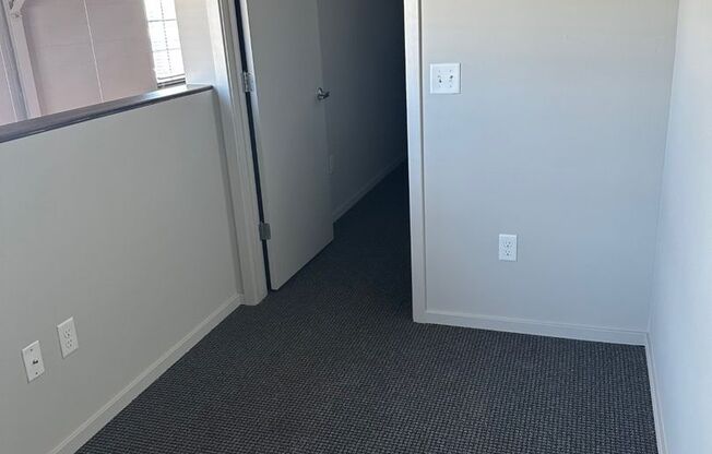 3 beds, 3 baths, 1,461 sqft, $2,020, Unit 306