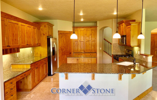 Stunning Home in Solitude Place with Bonus Room!