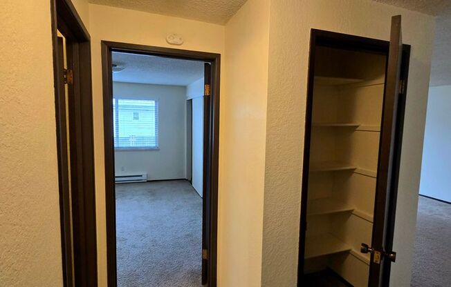 1 bed, 1 bath, 725 sqft, $1,895, Unit 204