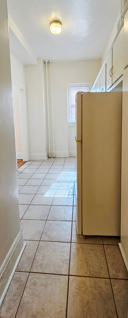 1 bed, 1 bath, 550 sqft, $1,500, Unit 107