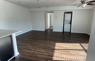 1 bed, 1 bath, 655 sqft, $1,200, Unit 201