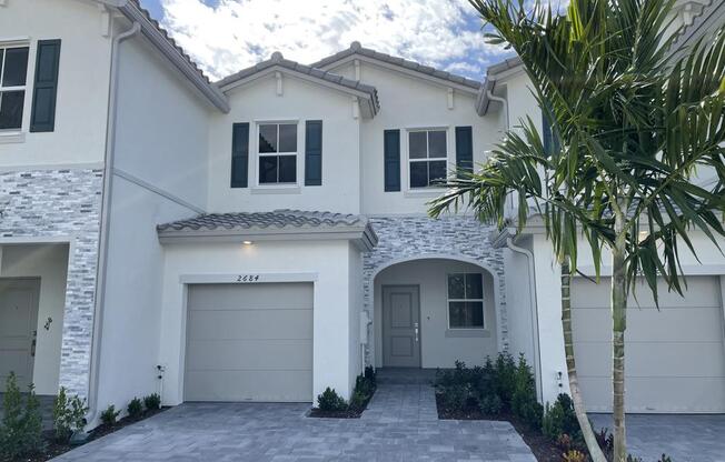 2684 SE 11 CT