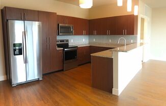 1 bed, 1 bath, 747 sqft, $1,800, Unit 810