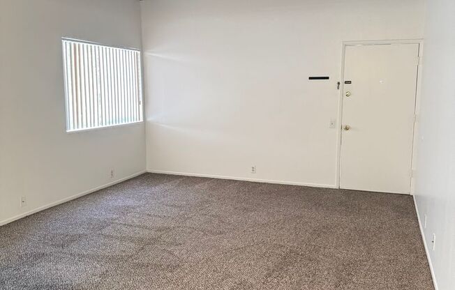 1 bed, 1 bath, $1,070, Unit 66