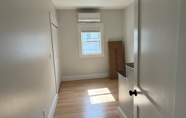 6 ALSTON ST