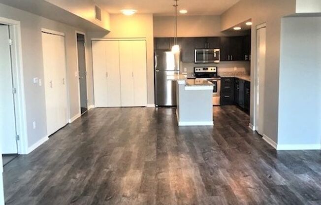 1 bed, 1 bath, 676 sqft, $1,750, Unit 111