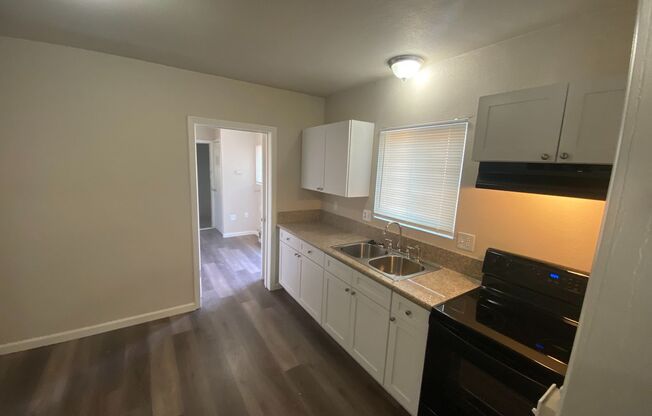 3 beds, 1 bath, $1,495