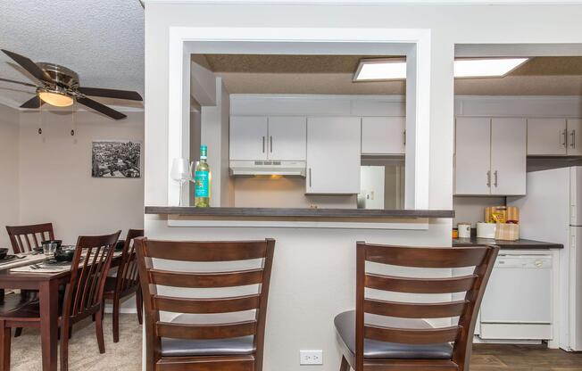 1 bed, 1 bath, 551 sqft, $1,349