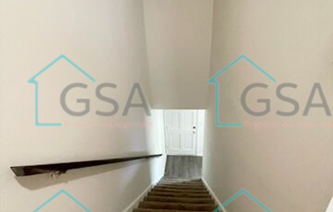 2 beds, 1.5 baths, 975 sqft, $950, Unit Cliffwood Terrace-4302-1E