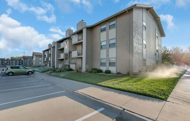 Apartments in Wichita Parking