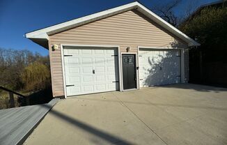 4 beds, 2 baths, $2,100