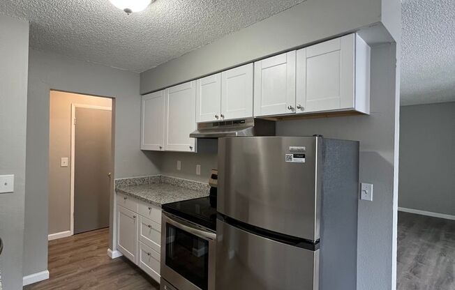 1 bed, 1 bath, 750 sqft, $1,200, Unit 29