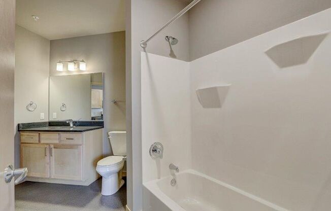 1 bed, 1 bath, 693 sqft, $1,850, Unit 303