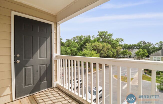 2 beds, 2 baths, $1,950, Unit UNIT 1517