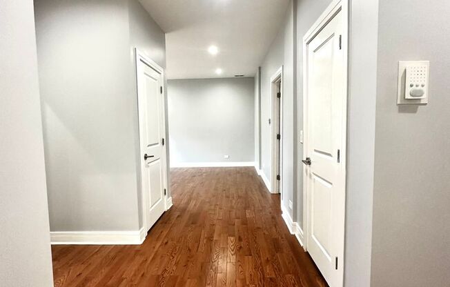 6981 Sheridan