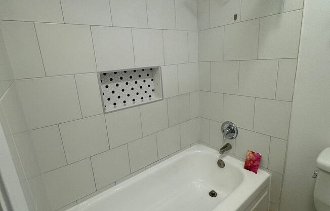 1 bed, 1 bath, $1,745, Unit 045#02