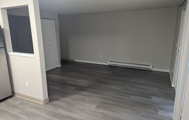 Studio, 1 bath, 580 sqft, $1,525, Unit C106